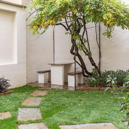 Sant Ambroeus Garden Apartment Milano Exteriör bild