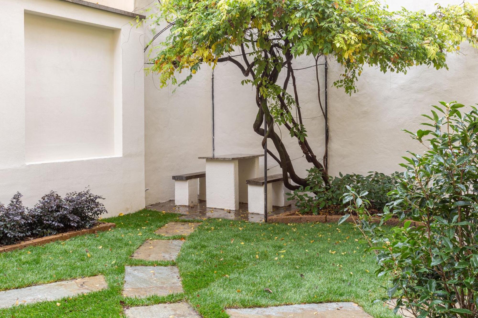 Sant Ambroeus Garden Apartment Milano Exteriör bild